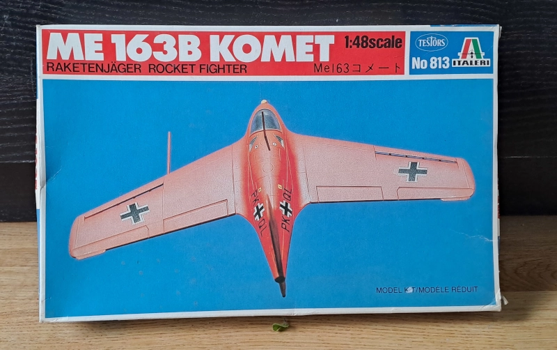 Me 163B Komet Italeri doosje