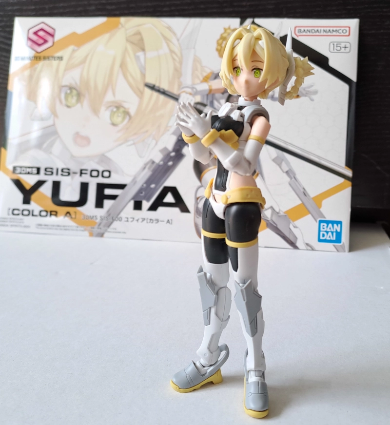 Yufia pose 1